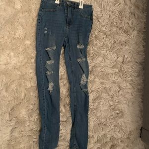 h&m medium wash skinny jeans